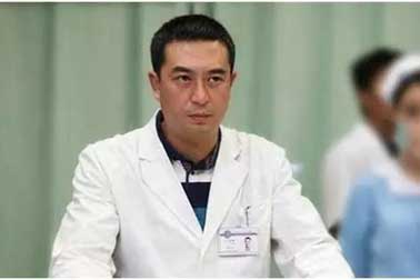 此劇必火：只因張嘉譯做了這件事。。。。。。
